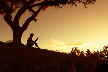 四个太阳幼儿园公开课教案