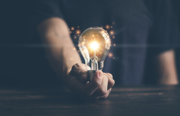 赵一曼的事迹简洁语言