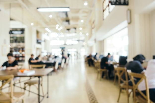 有没专门帮人贷款的人